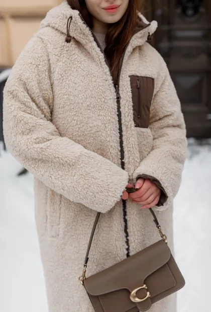 Двостороння куртка з капюшоном