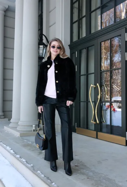 Шуба з м’якого екохутра