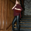 Oversize светр з подовженою спинкою