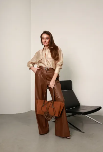 Блуза-сорочка з сатиновим ефектом