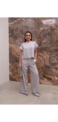 Світлі брюки IMPERIAL з сатиновими вставками. Доступні розміри: XS, S, M