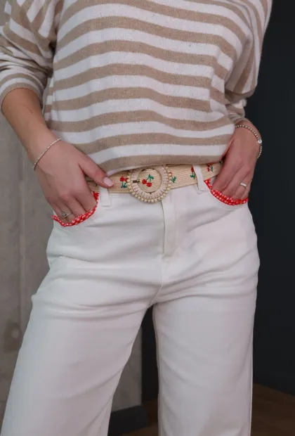 Смугастий светр