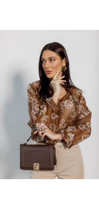 Блуза з квітковим орнаментом. Доступні розміри: Tu