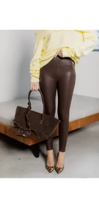 Светр з відкритими плечима. Колір: Жовтий