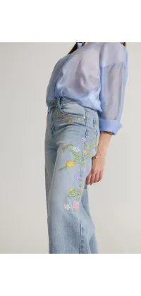 Джинси wide з квітковою вишивкою, одяг від Jador