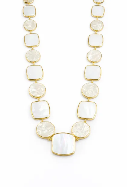 Кольє з перламутровими вставками