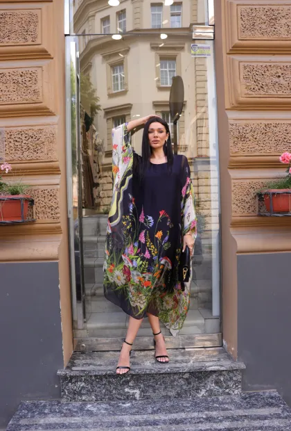 Шовкова сукня вільного крою