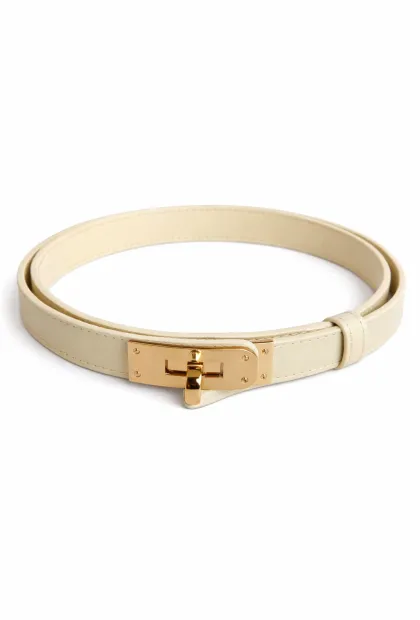 Шкіряний ремінь у бежевому відтінку