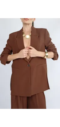 Класичний піджак у шоколадному кольорі. Доступні розміри: S, M