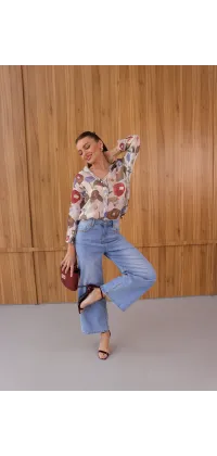 Блуза з квітковим принтом. Колір: Бежевий