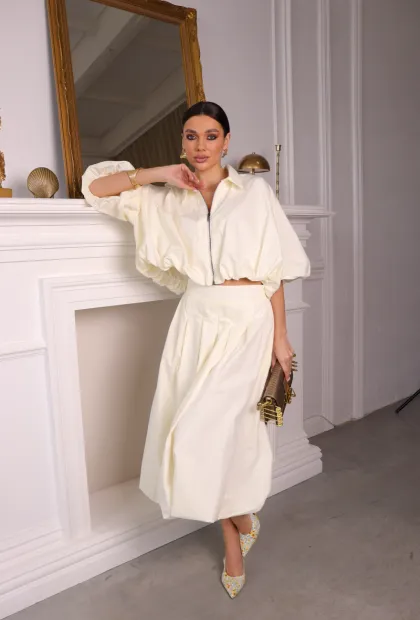 Котоновий костюм з укороченим бомбером та спідницею