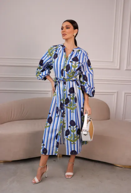 Котонова сукня-сорочка міді в смужку з принтом