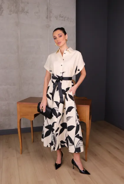 Котонова сукня-сорочка міді з принтом чорно-біла