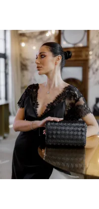 Сукня IMPERIAL з мереживом. Доступні розміри: XS, S, M