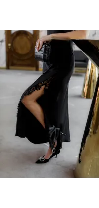 Сукня IMPERIAL з мереживом. Колір: Чорний