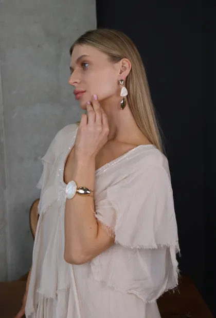 Шовкова сукня беж