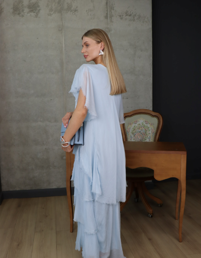Шовкова сукня