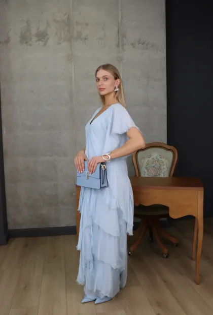 Шовкова сукня