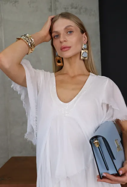 Шовкова сукня біла