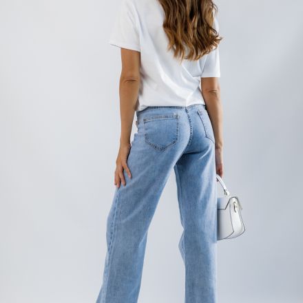 Джинси прямого крою. Колір: Блакитний