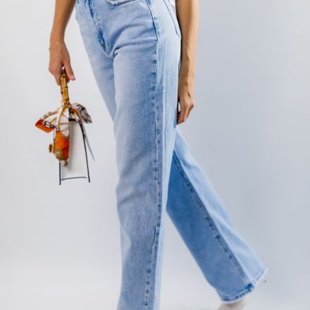 Класичні французькі джинси. Колір: Блакитний