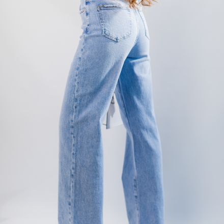 Класичні французькі джинси. Доступні розміри: xs