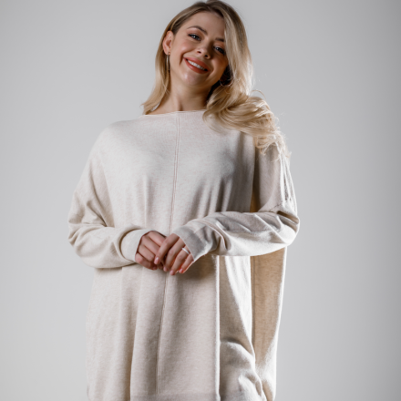 фото: Трикотажний oversize костюм від французького виробника