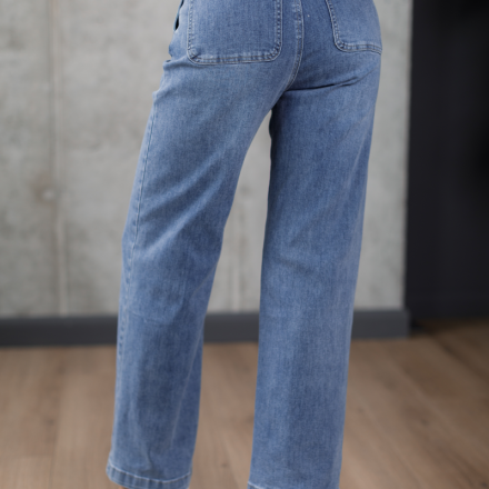 Французбкі прямі джинси. Доступні розміри: l