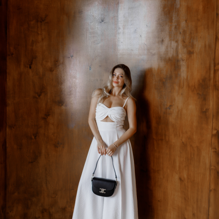 Сукня максі на бретелях із віскози від італійського бренду.