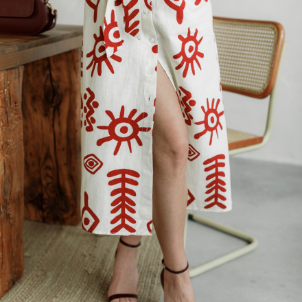 Сукня UNIKA Paris з червоним орнаментом, одяг від Jador