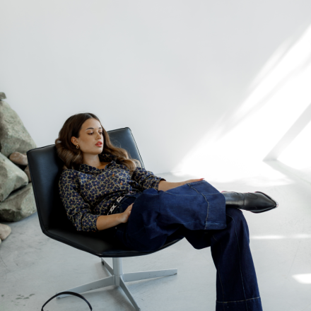 Джинси з декоративними швами. Колір: Синій