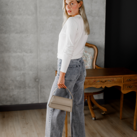 Джинси з широким підворотом, одяг від Jador