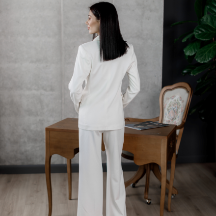 Класичні італійські штани. Колір: Білий