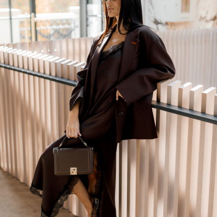 Жіночий піджак oversize. Колір: Коричневий