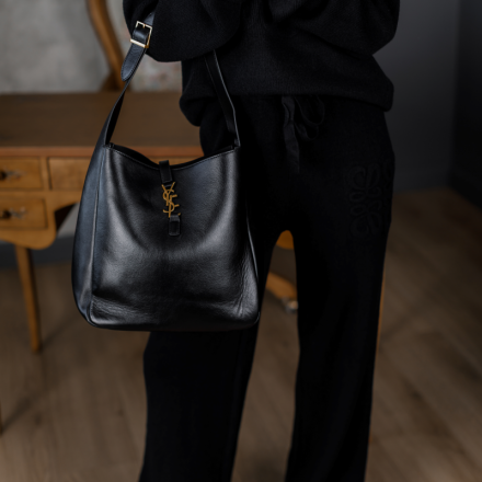 Жіночий трикотажний костюм в стилі Loewe — чорний, одяг від Jador