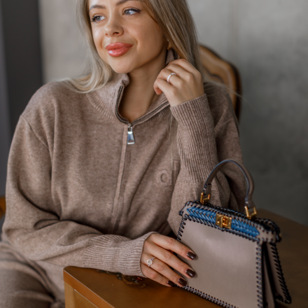 Елегантний трикотажний костюм, одяг від Jador