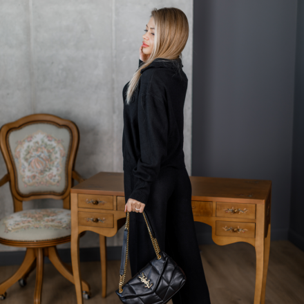 Костюм із щільного трикотажу, одяг від Jador