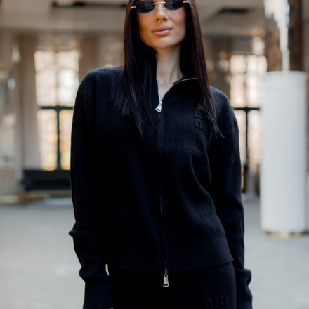 Костюм двійка з вовни. Доступні розміри: tu