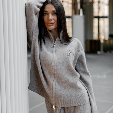 Костюм в стилі Miu Miu. Доступні розміри: tu