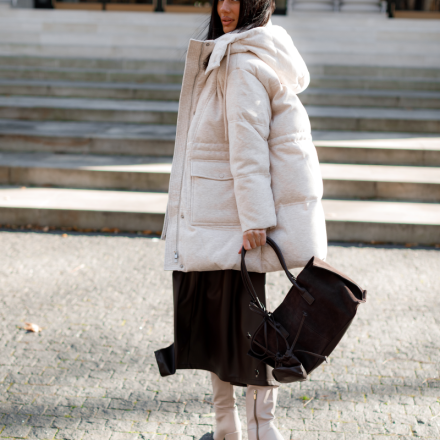 Подовжений зимовий пуховик, одяг від Jador