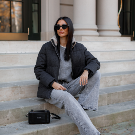 Укорочений пуховик з вовни, одяг від Jador