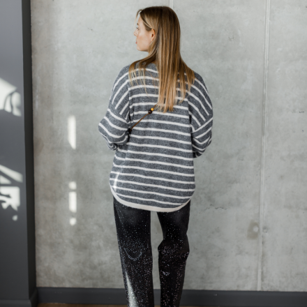 Светр в смужку oversize, одяг від Jador