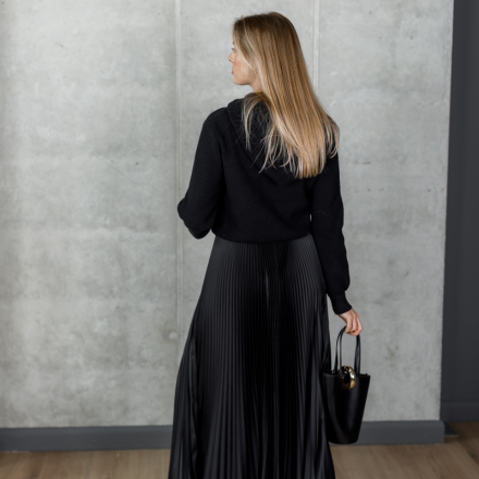 Светр з капюшоном у стилі Loewe. Доступні розміри: tu