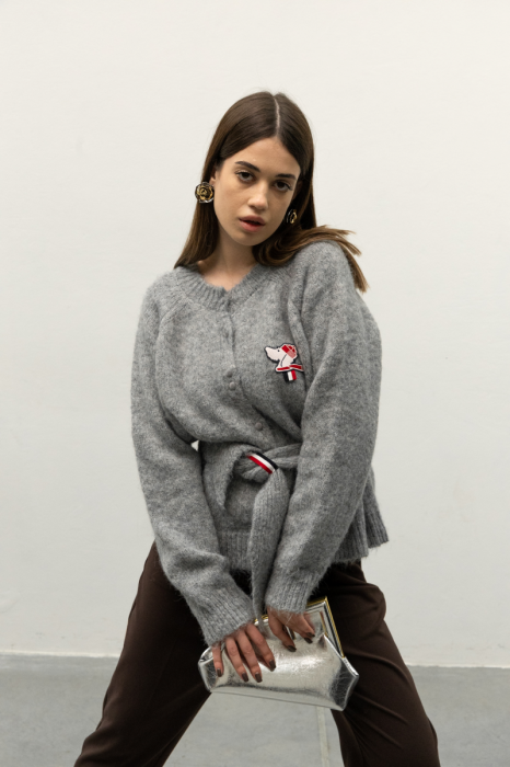 Жіночий кардиган з поясом фото