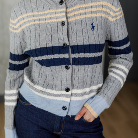 Сірий трикотажний кардиган. Доступні розміри: tu