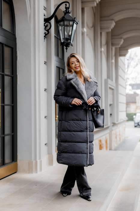 Жіночий зимовий пуховик фото