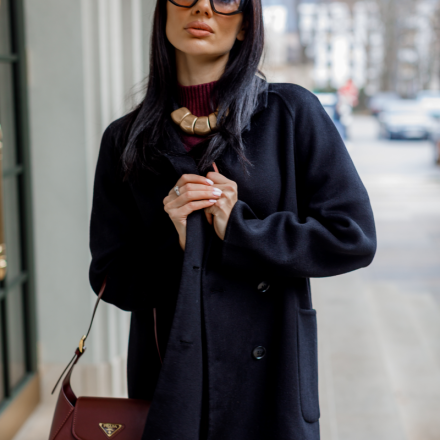 Пальто з натуральної шерсті, чорний колір — французький стиль