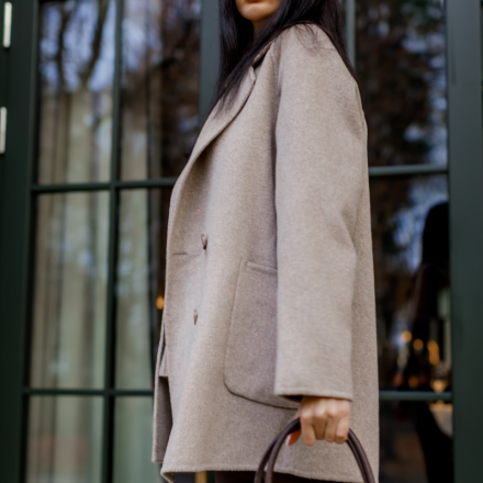 Пальто з натуральної вовни, одяг від Jador