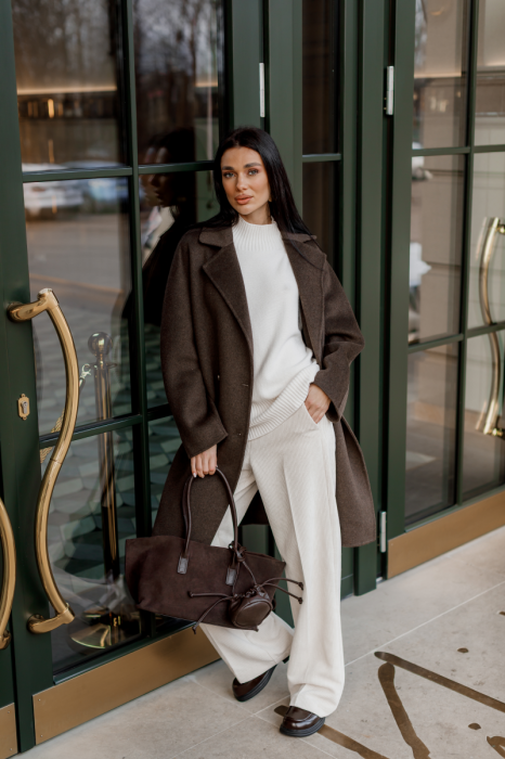 Пряме пальто з вовни фото