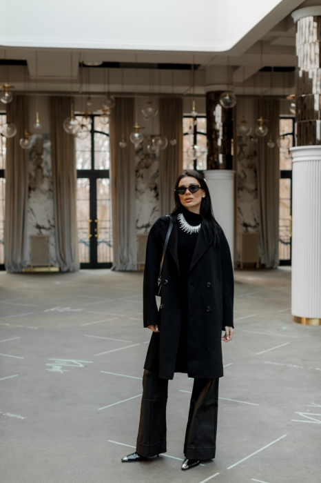 Класичне укоречене пальто фото